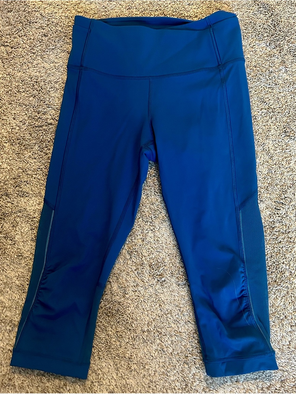 lululemon athletica Capri Leggings in Royal Blue